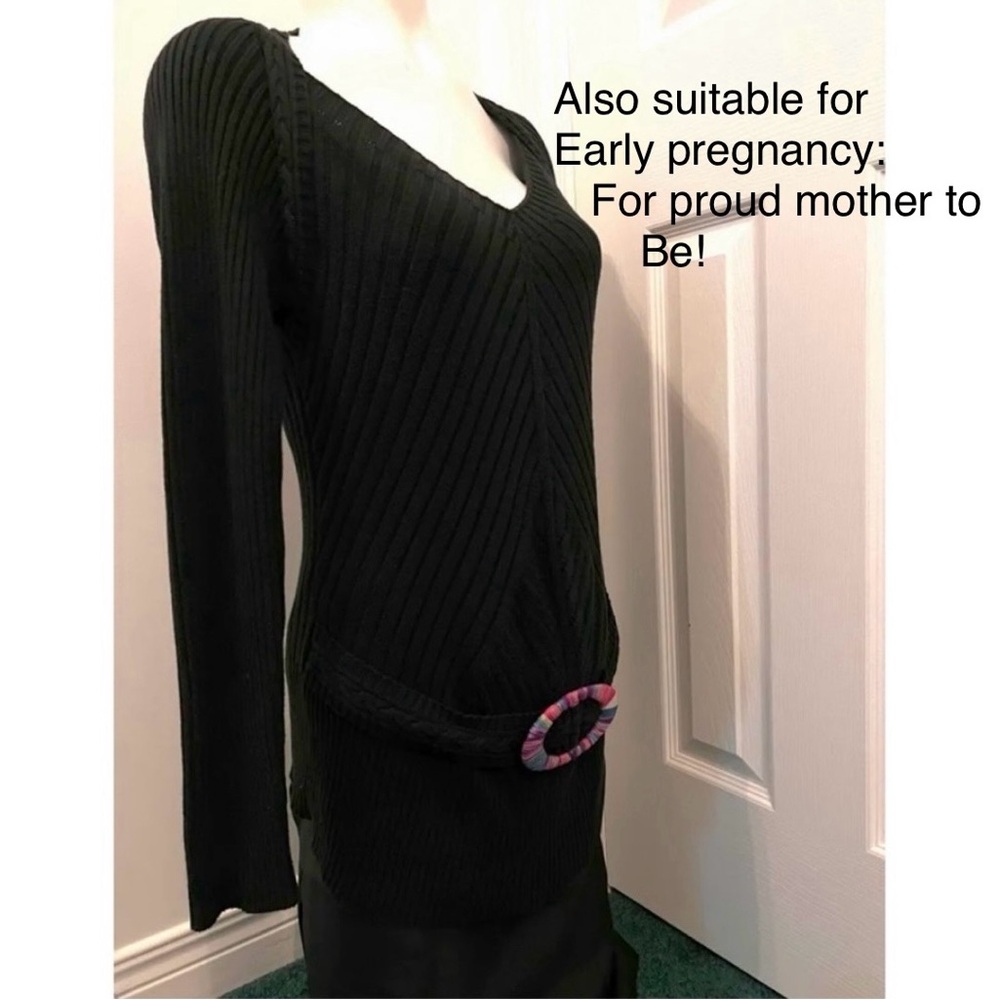 Long black rib-knitted sweater w/integrated belt & its  multicoloured buckle - Picture 6 of 13